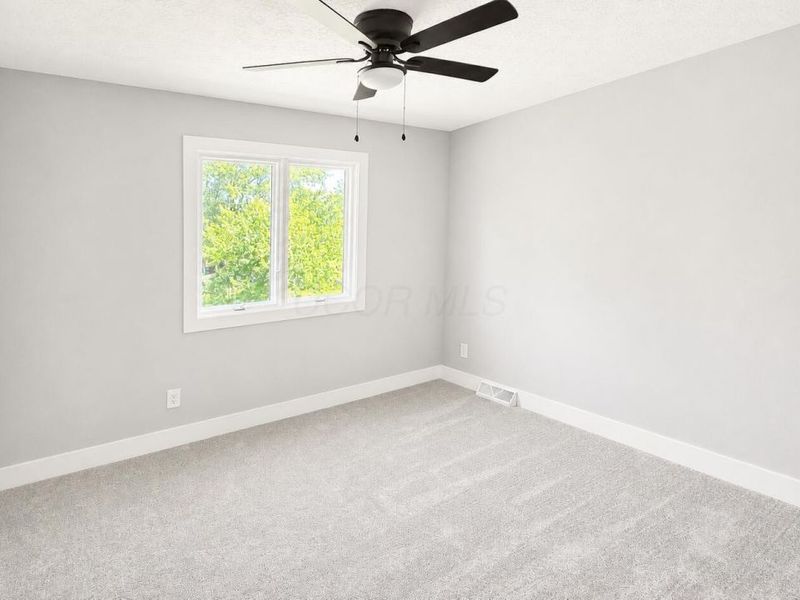 2859 Blossom Avenue, Columbus, OH 43231 Photo 27