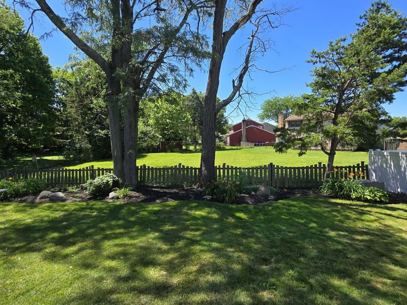 2859 Blossom Avenue, Columbus, OH 43231 Photo 31