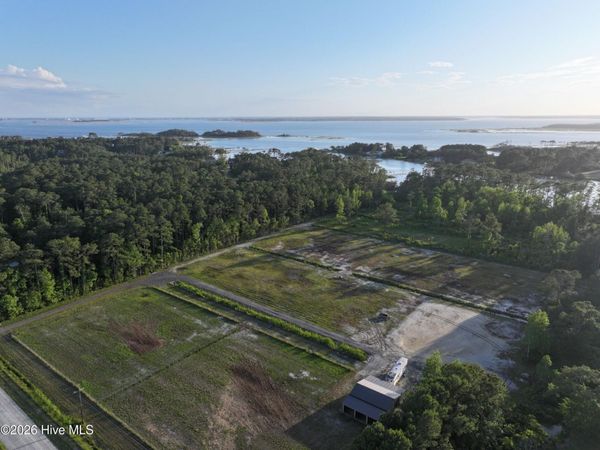 705 Russells Creek Road, Beaufort, NC 28516