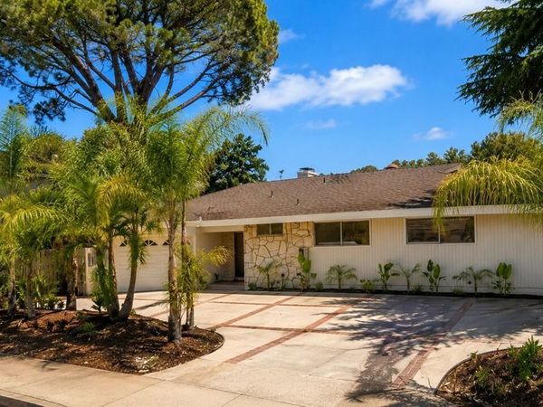 11425 Dona Evita Drive , Studio City, CA 91604