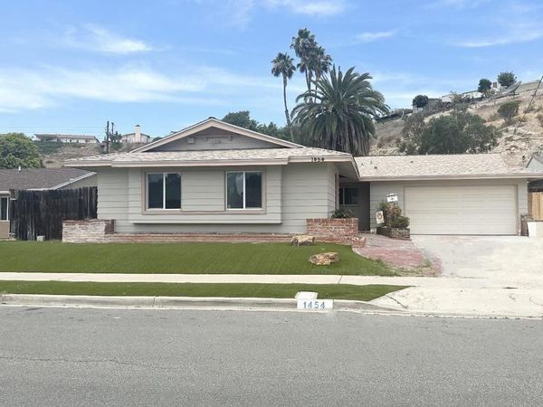 1454 El Prado, Lemon Grove, CA 91945