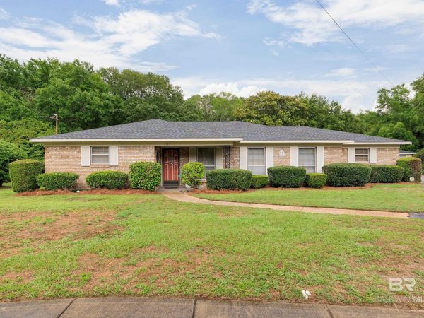 1367 SPRING VALLEY Court, Mobile, AL 36693