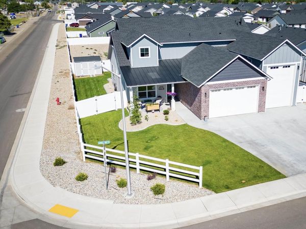 705 Sandy Point Street, Payette, ID 83661