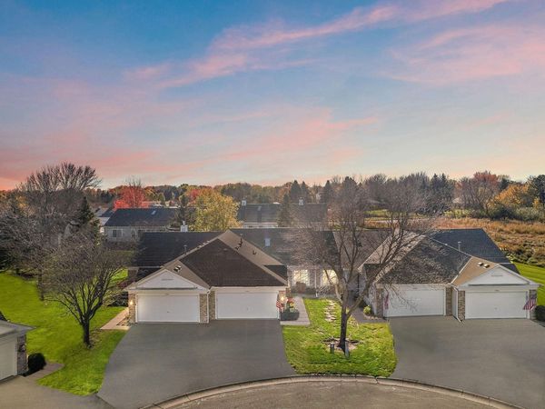 7556 Ojibway Park Bay , Woodbury, MN 55125