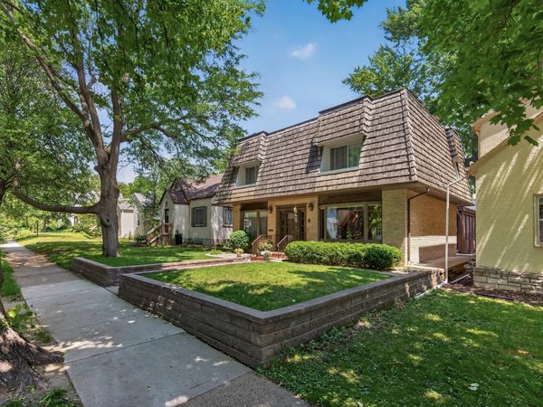 2307 Mckinley Street NE, Minneapolis, MN 55418