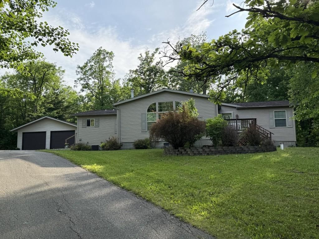 6227 Kingston Way NW, Walker, MN 56484