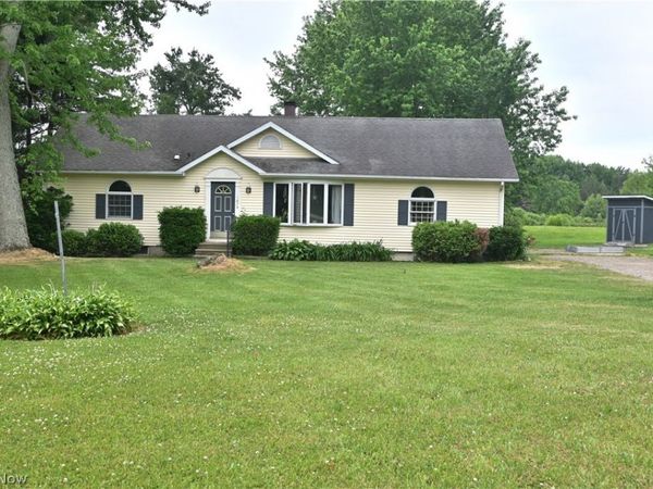 1874 Plymouth Gageville Road , Ashtabula, OH 44004