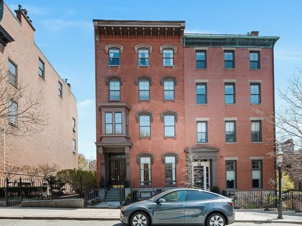 2 Monument Square, Unit 5, Boston, MA 02129