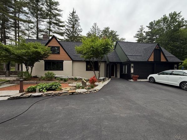 272 Eastford Rd, Southbridge, MA 01550