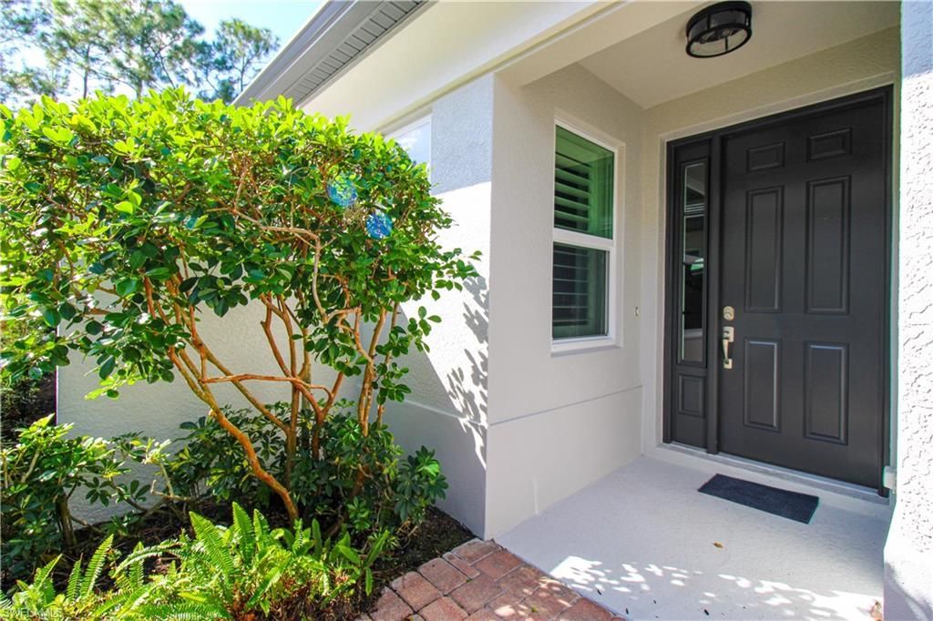 1912 Tarpon Bay Dr N, Naples, FL 34119 Photo