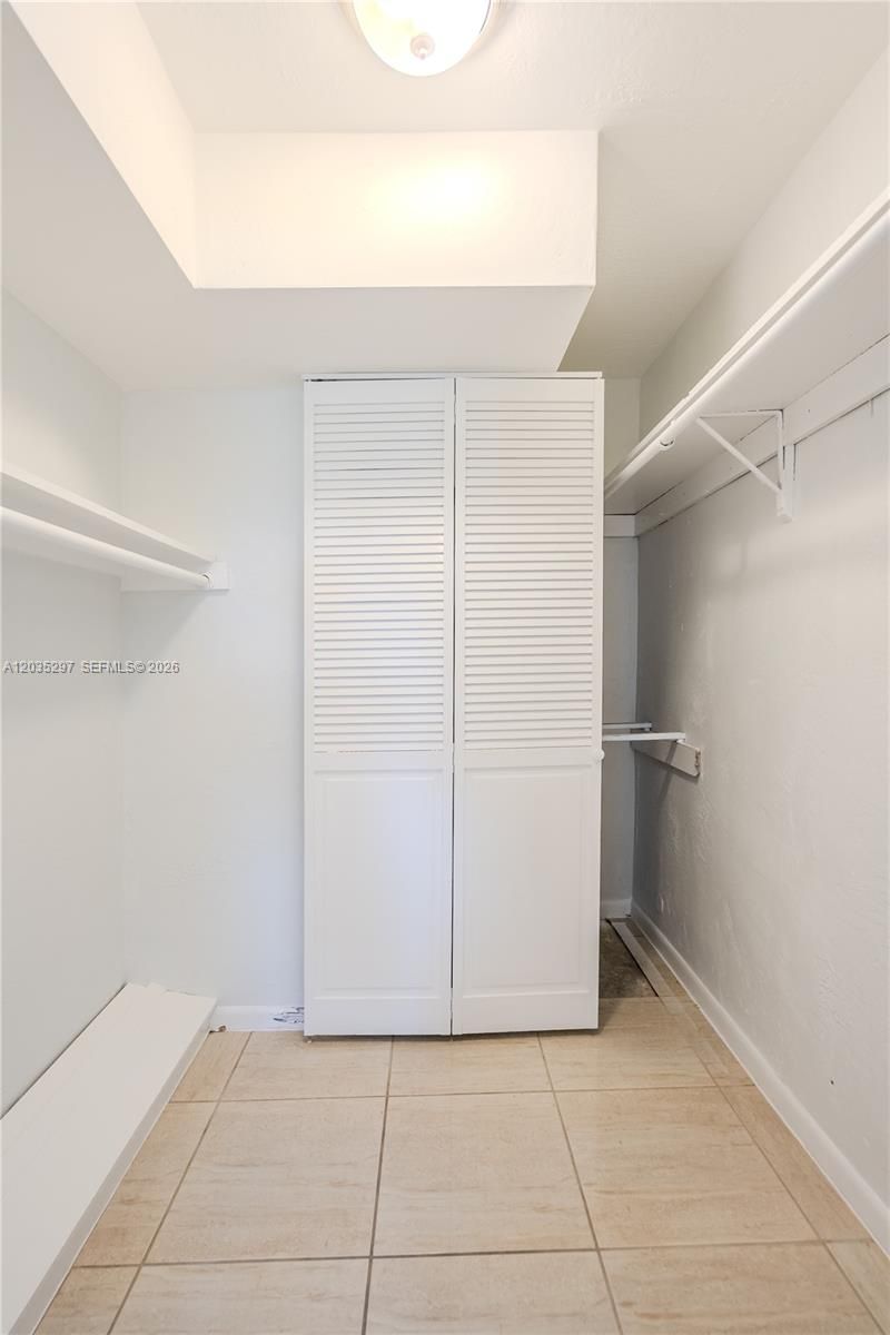 421 NE 1st St , Unit 101, Hallandale Beach, FL 33009 Photo