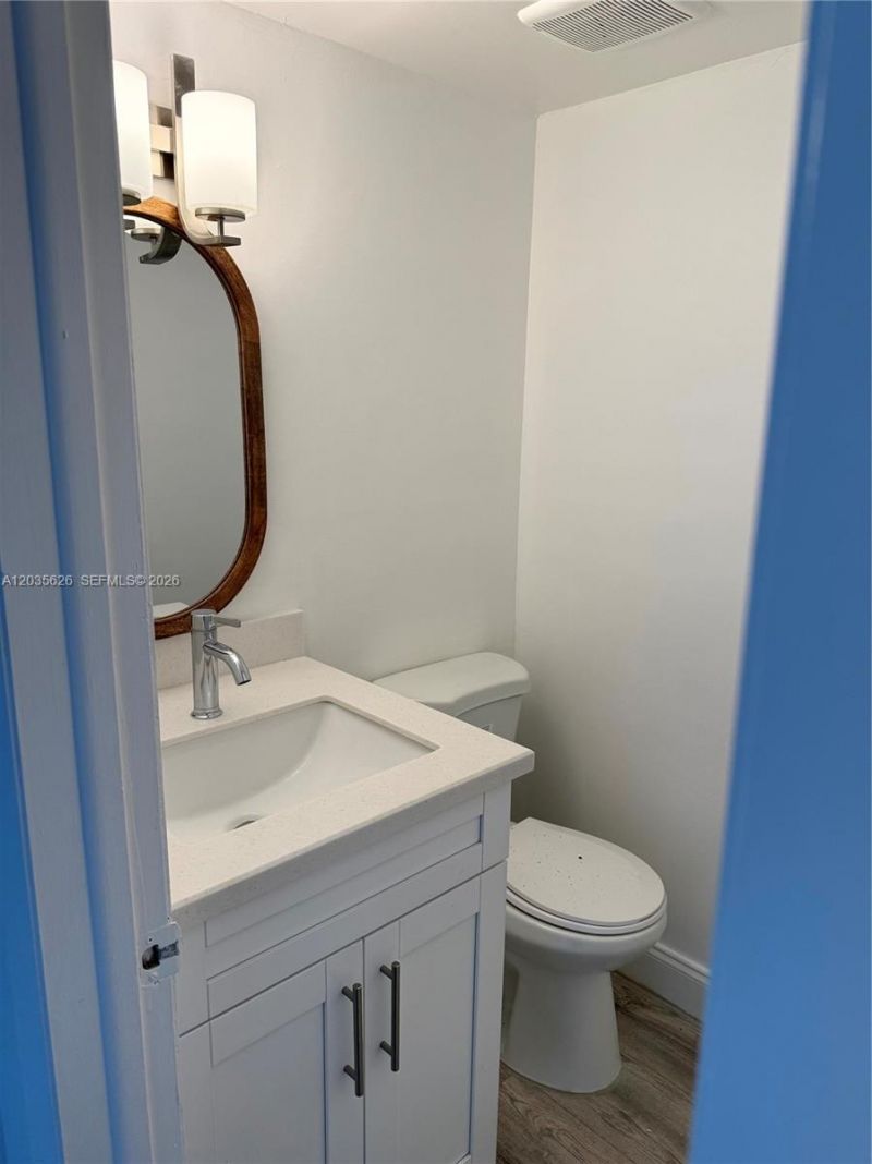 802 NW 87th Ave, Unit 321, Miami, FL 33172 Photo