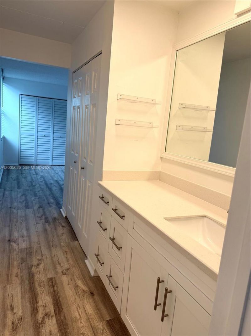 802 NW 87th Ave, Unit 321, Miami, FL 33172 Photo