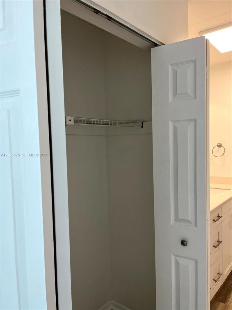 802 NW 87th Ave, Unit 321, Miami, FL 33172 Photo