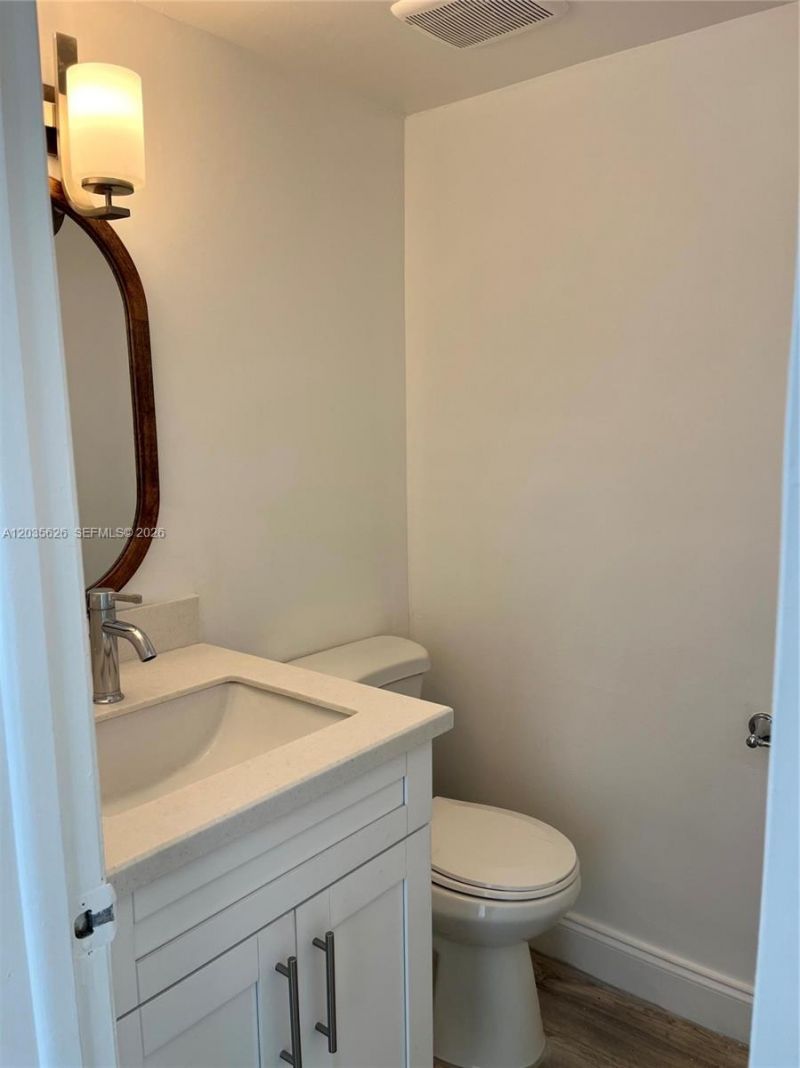 802 NW 87th Ave, Unit 321, Miami, FL 33172 Photo