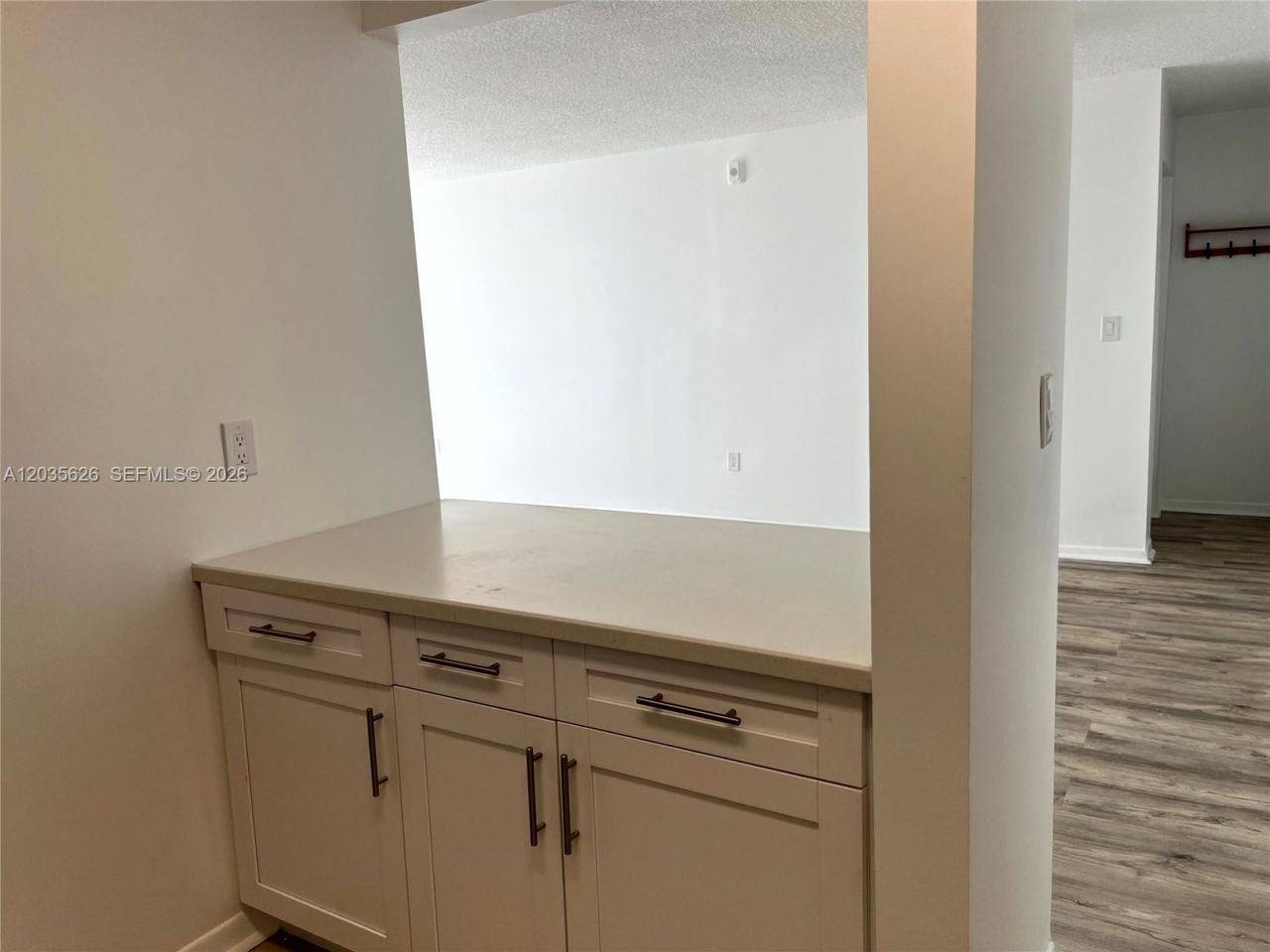 802 NW 87th Ave, Unit 321, Miami, FL 33172 Photo