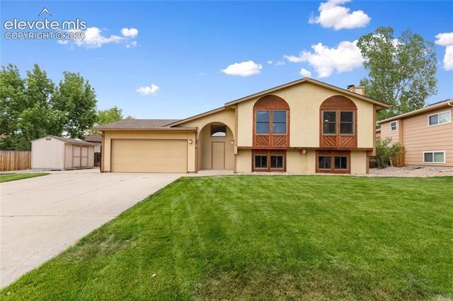 2318 Thornhill Drive, Colorado Springs, CO 80920 Main Photo
