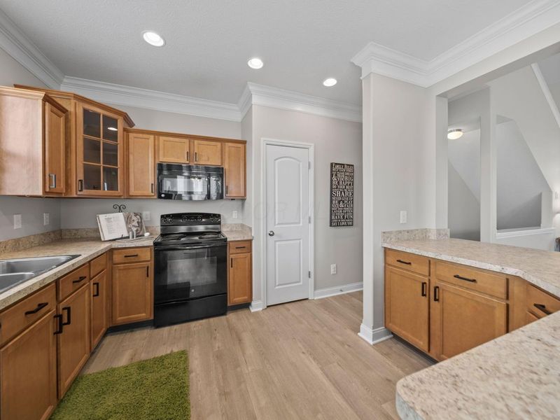 2087 Derby Drive , Marysville, OH 43040 Photo 11