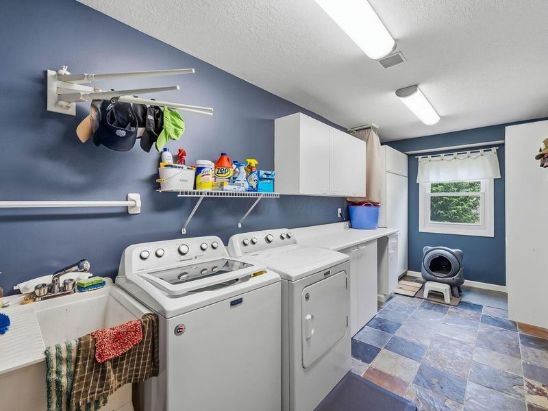 6946 Roundwood Court, Dublin, OH 43016 Photo 22