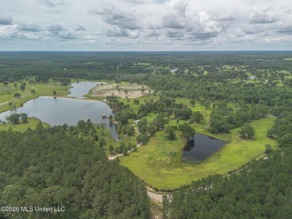 206 Redfish Road, Poplarville, MS 39470