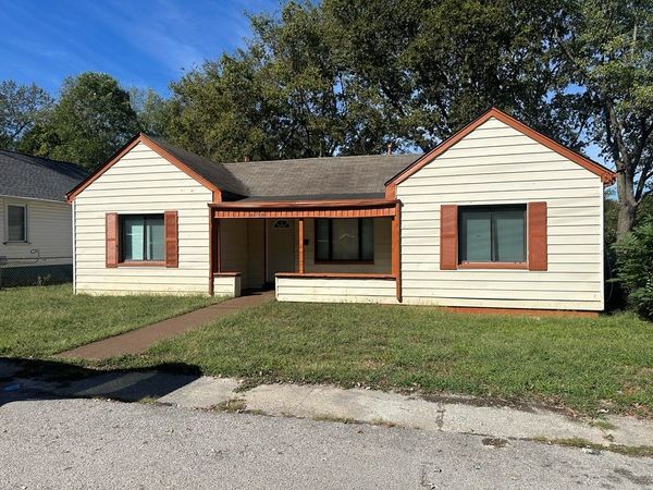 151 N McPherson St , Hopkinsville, KY 42240