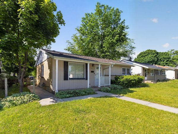 8531 W Lawrence Ave, Milwaukee, WI 53225