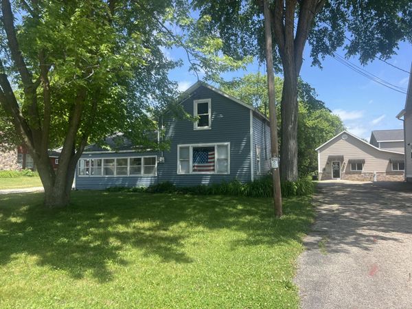 526 E Milwaukee St, Whitewater, WI 53190