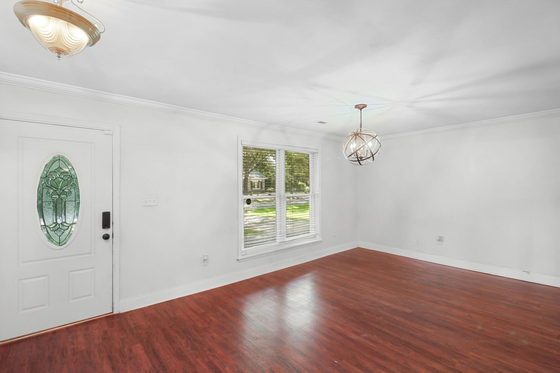 112 Bristow Drive Photo 8
