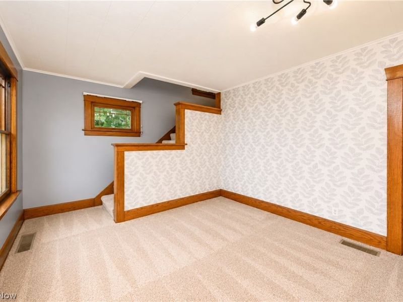 139 East Avenue NE, Tuscarawas, OH 44682 Photo 12