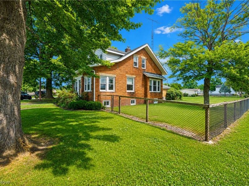 139 East Avenue NE, Tuscarawas, OH 44682 Photo 6
