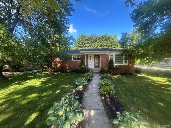 760 S EVERGREEN Street, Plymouth, MI 48170
