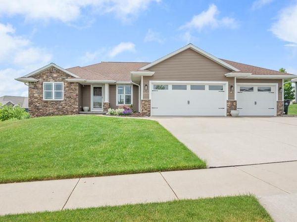 3543 BECKET DRIVE, Green Bay, WI 54313