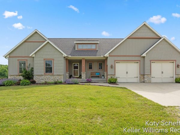 11320 Long Lake Drive NW, Sparta, MI 49345