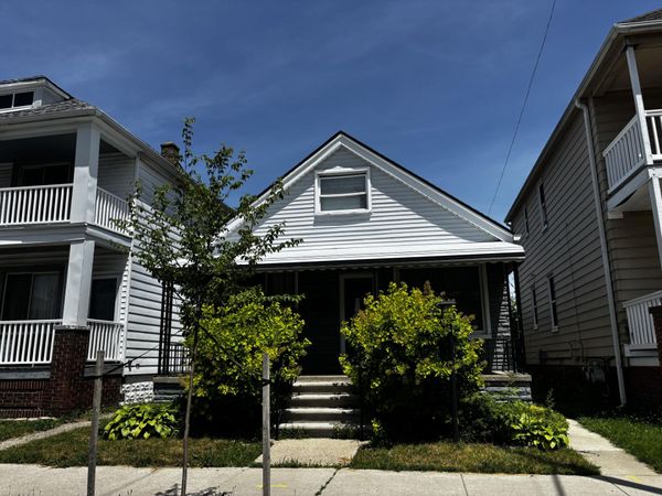 11690 Gallagher Street, Hamtramck, MI 48212