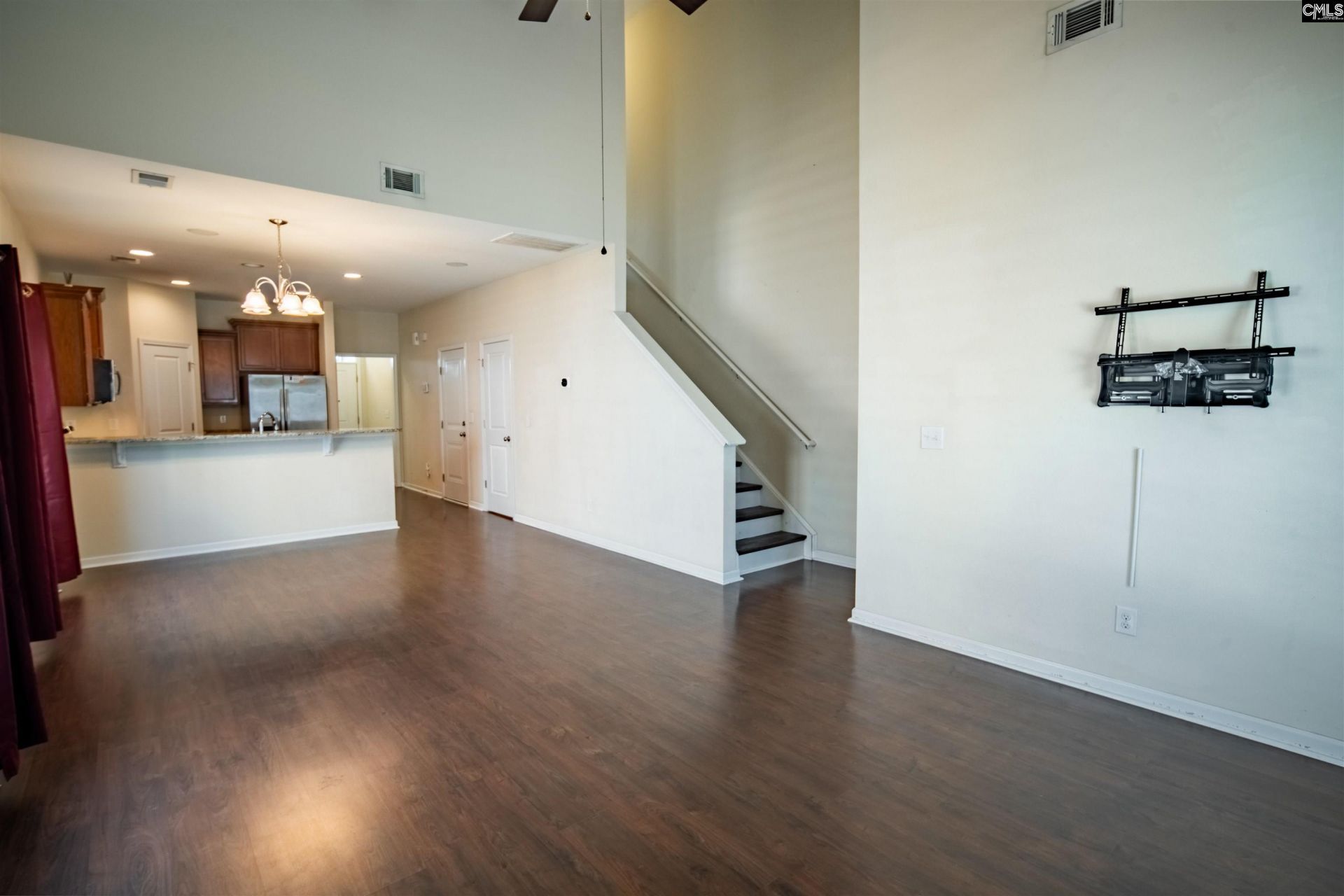 376 Eastfair Drive  Photo 10