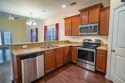 376 Eastfair Drive  photo 4