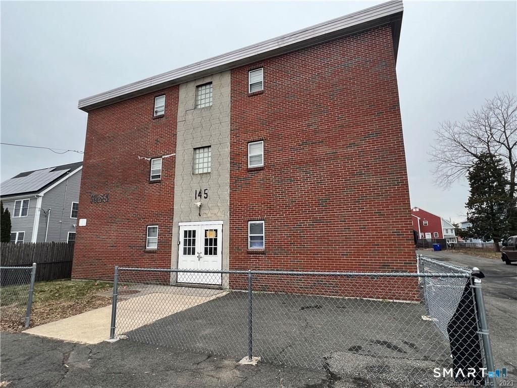 145 Cowles, Unit B7, Bridgeport, CT 06607 Main Photo