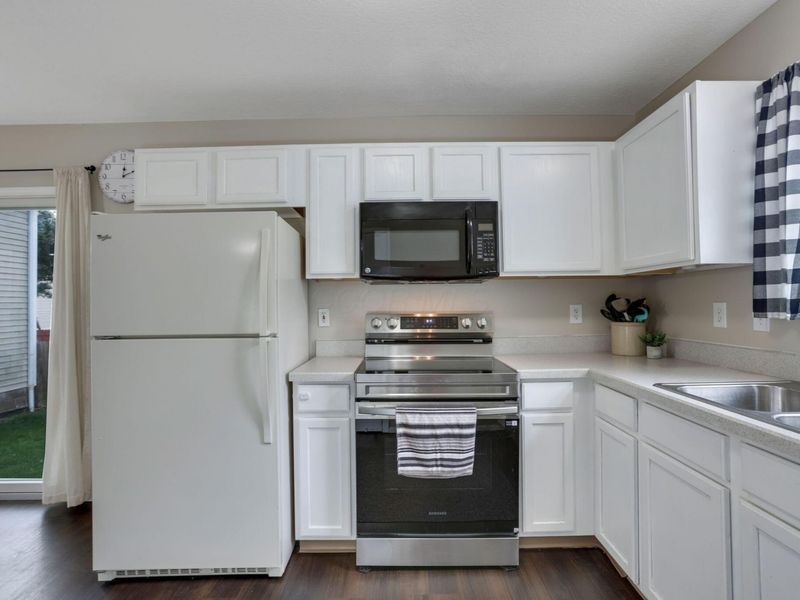 405 Ruffin Drive, Galloway, OH 43119 Photo 17