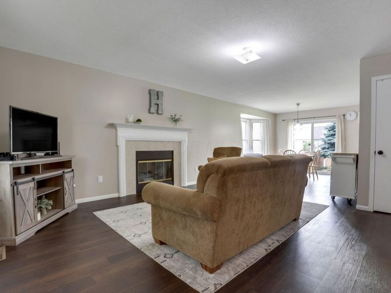 405 Ruffin Drive, Galloway, OH 43119 Photo 6