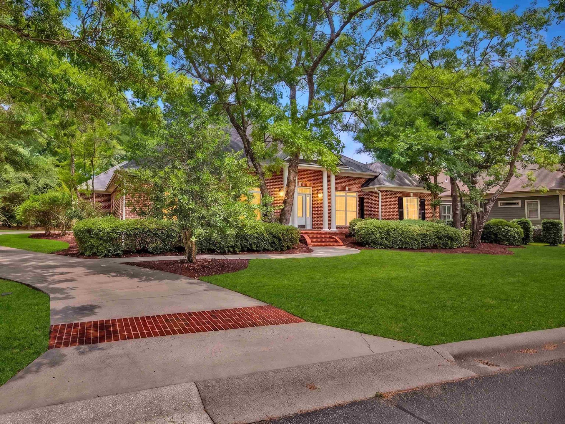 60 Highwood Circle  Photo 10