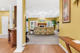 60 Highwood Circle  photo 4
