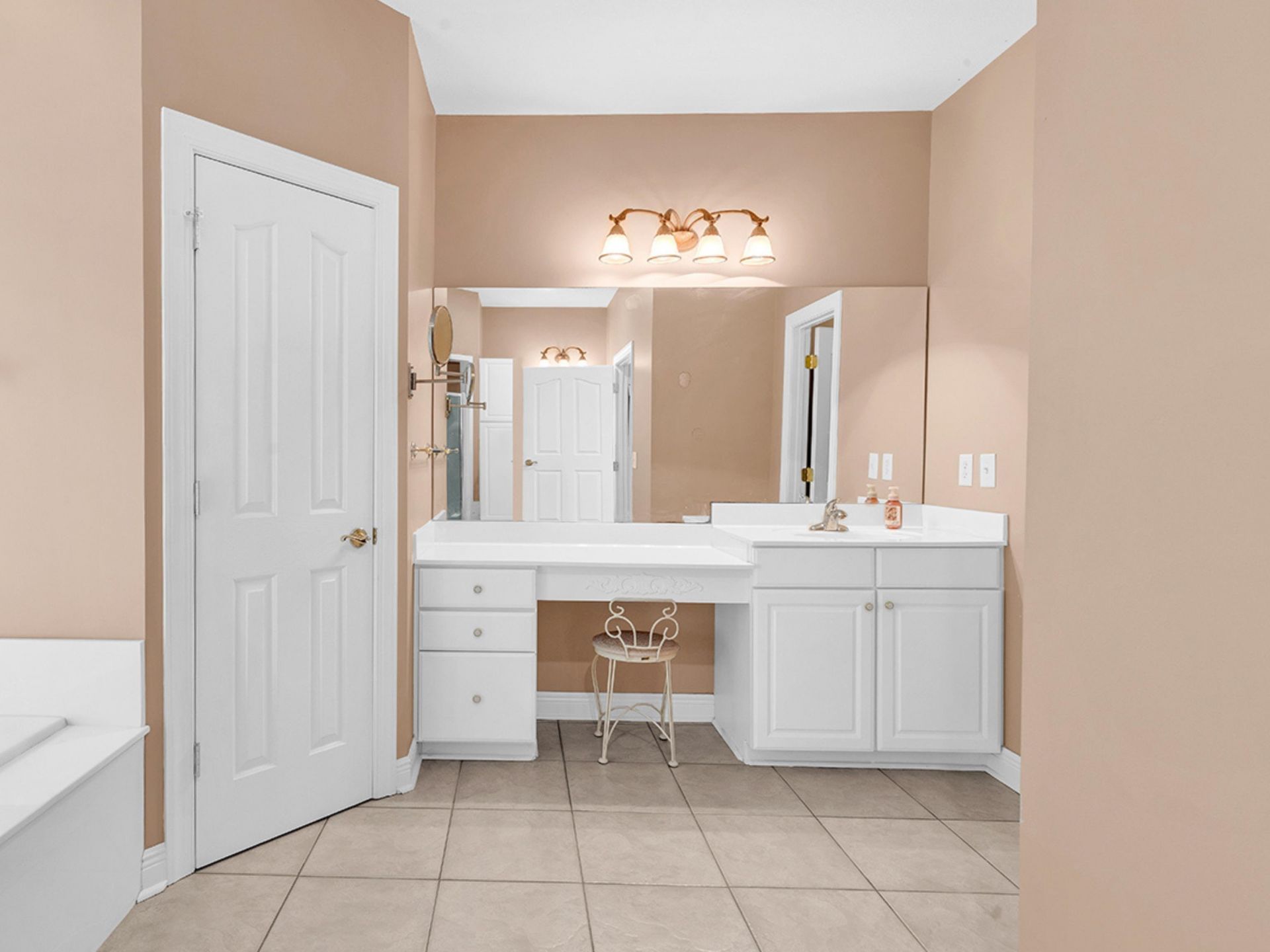 60 Highwood Circle  Photo 35