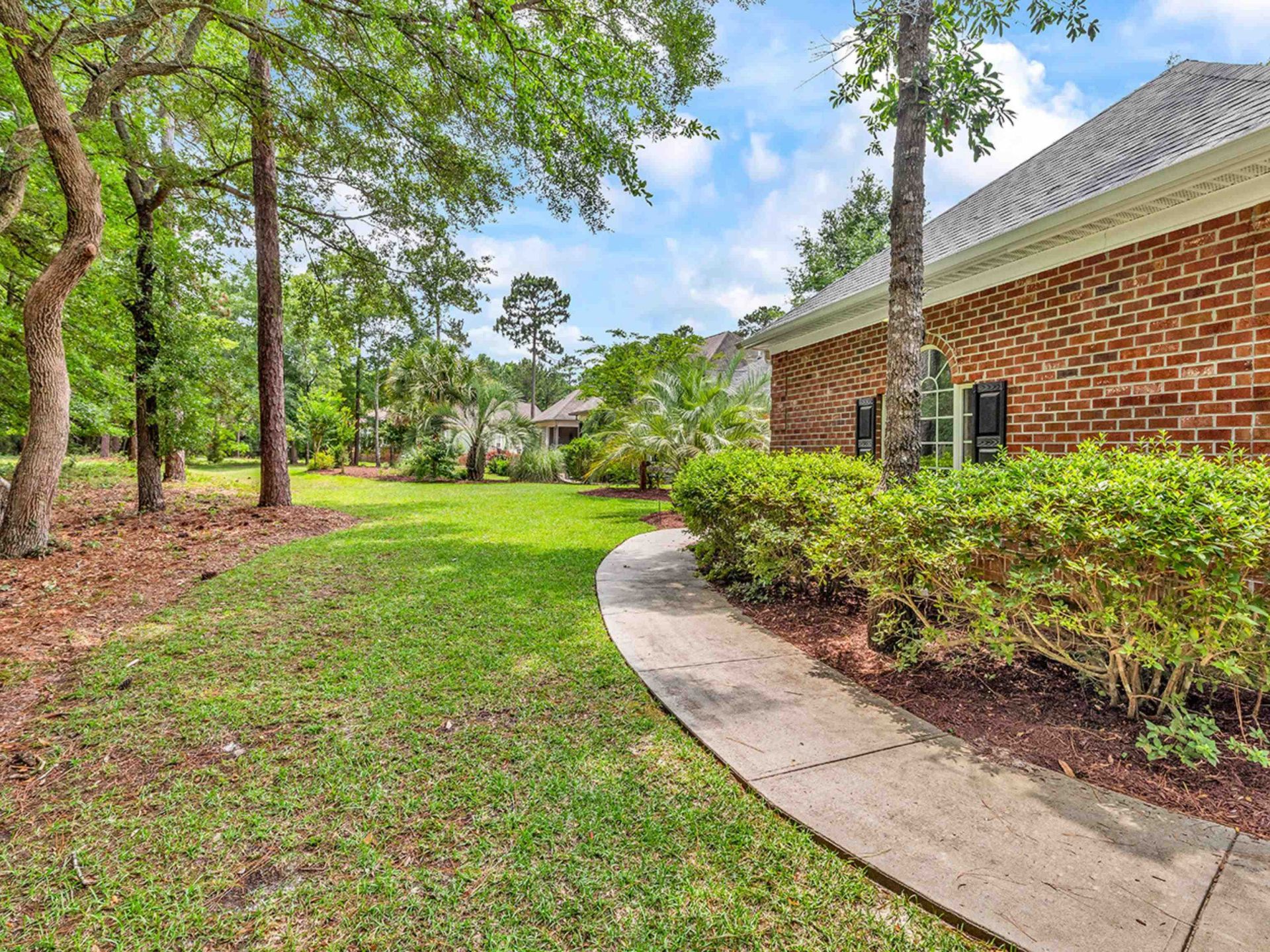 60 Highwood Circle  Photo 37