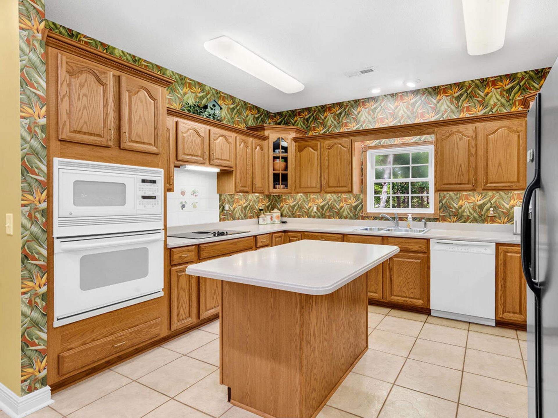 60 Highwood Circle  Photo 7
