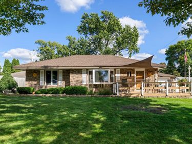 9137 11th Avenue S, Bloomington, MN 55420