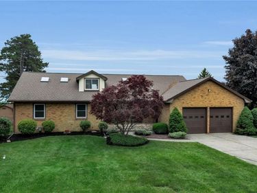4794 Clifton Parkway , Hamburg, NY 14075