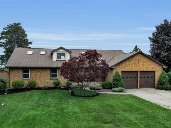 4794 Clifton Parkway , Hamburg, NY 14075