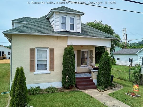 175 5th Street, Dunbar, WV 25064