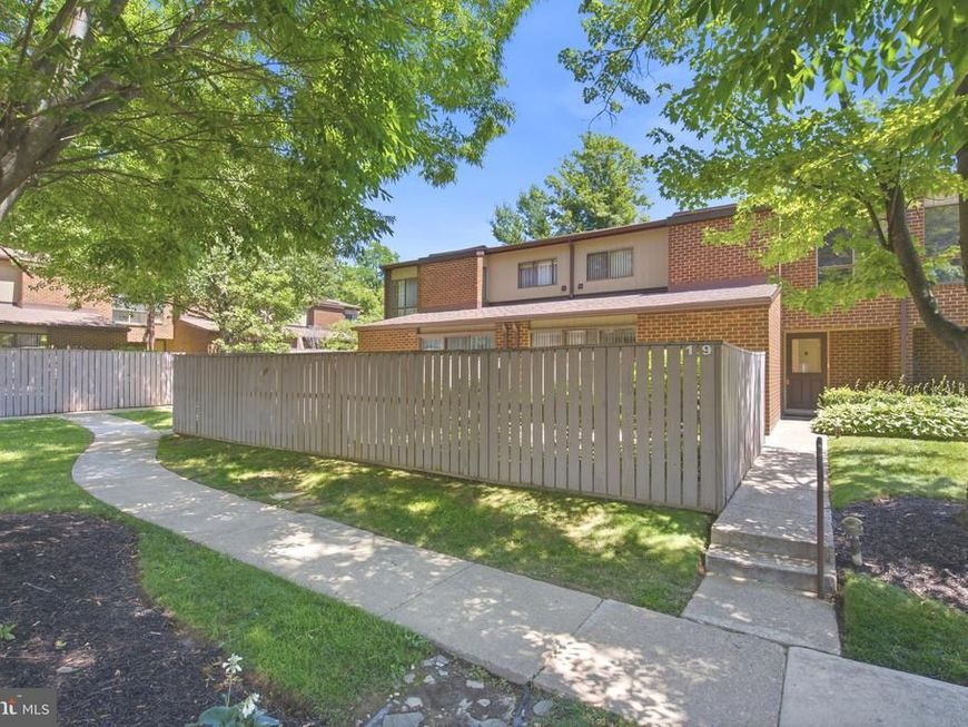 19 Saddle Court, Unit B, Baltimore, MD 21208 Main Photo