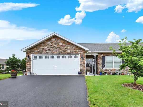 261 MATTHEW DRIVE, Unit 306, CHAMBERSBURG, PA 17201